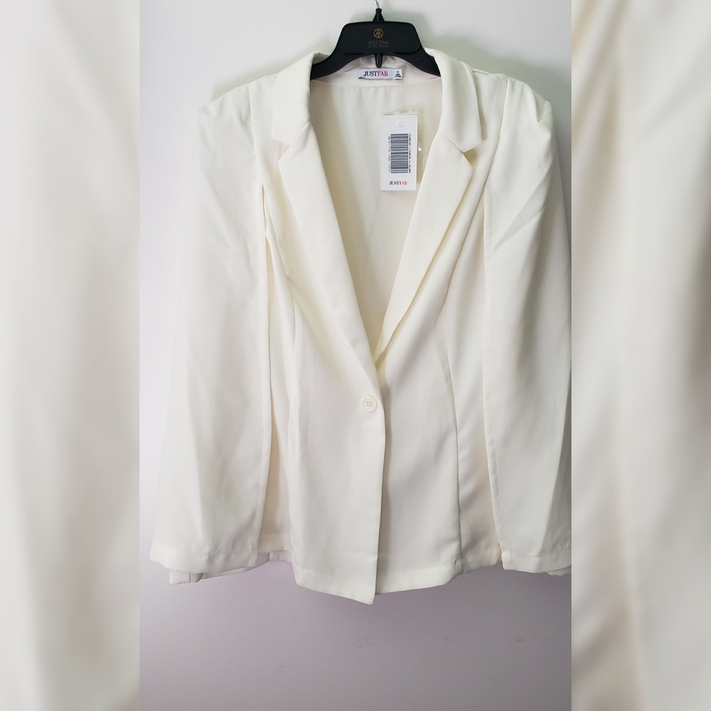Size 3x Cape Blazer
